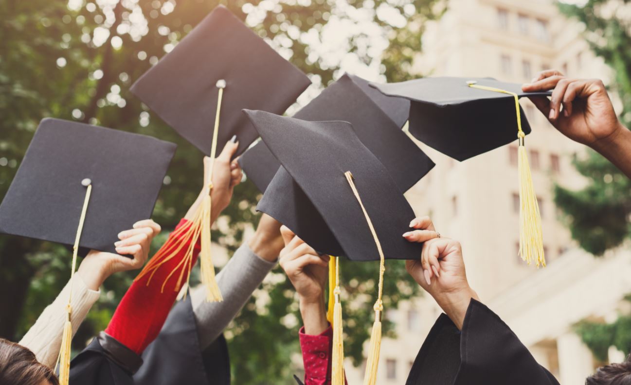 Universidad Católica de Milán: transformación digital más allá del aprendizaje a distancia Universidad Católica de Milán: transformación digital más allá del aprendizaje a distancia