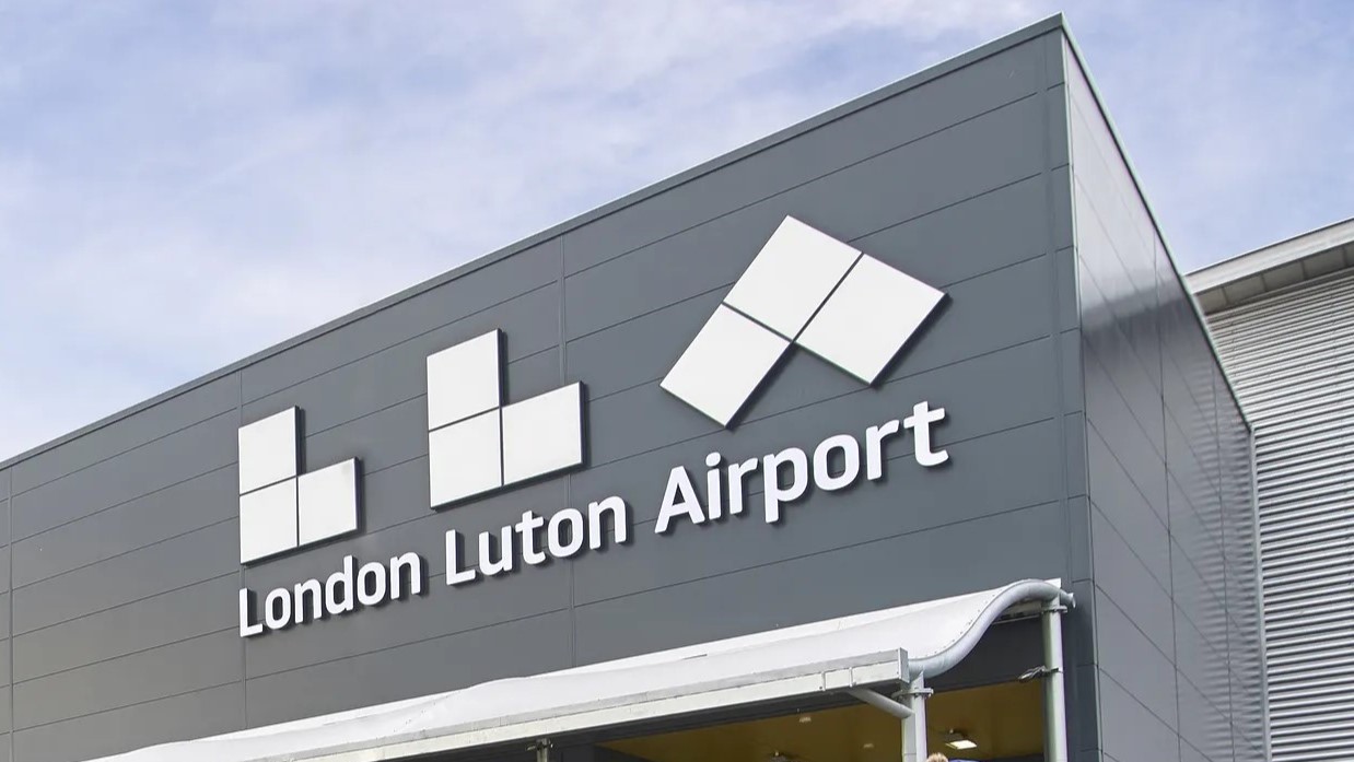 Value-add procurement takes flight at London Luton Airport with JAGGAER Value-add procurement takes flight at London Luton Airport with JAGGAER